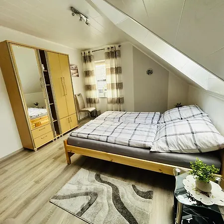 Ferienwohnung Auf Dem Fels Apartment *